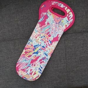 Lilly Pulitzer wine bottle koozie carrier